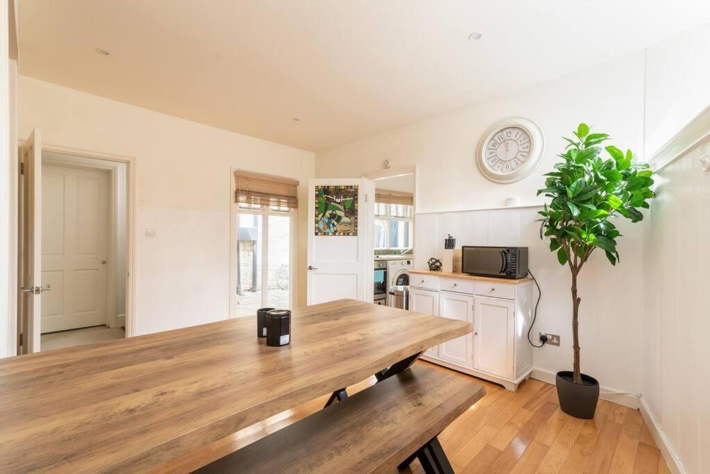 Look No Further The Stable Block In Beautiful Beaufort House 2 Bedrooms Bath Extérieur photo